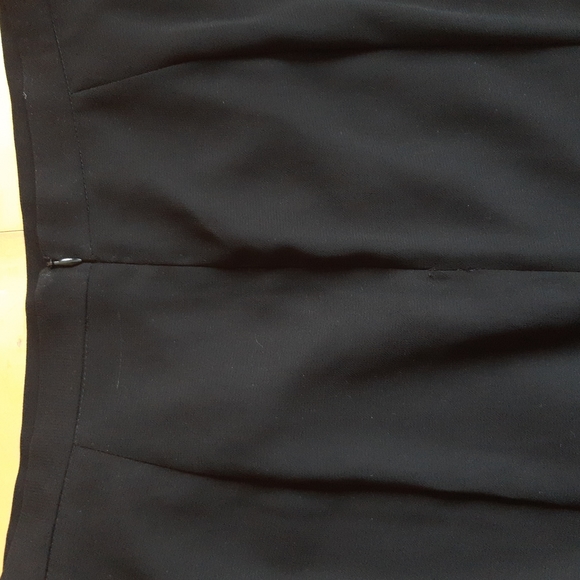 LAURA Crepe Maxi Skirt - Picture 7 of 11